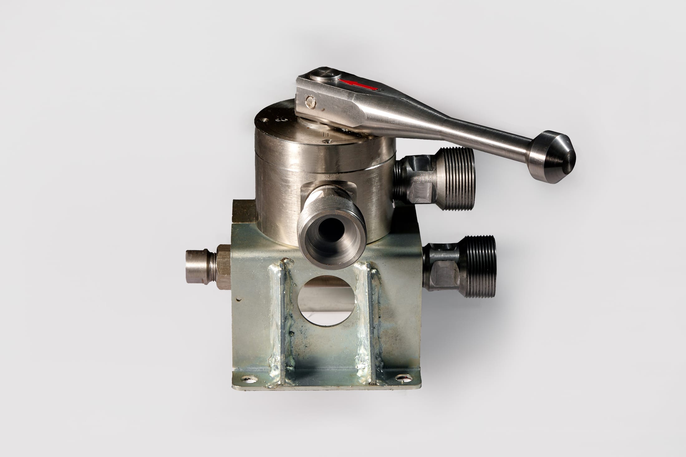 Кран 4-х ходовой КПН-222.15/12 (М39х2/М42х2) 2